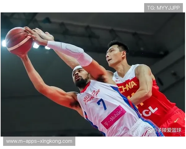 易建联退役赛命中三分，全场致敬声不断：夜色里的传承与荣耀